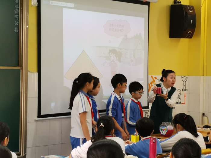 任務驅動學習，落實核心素養 ——小學部數學組教研活動報道